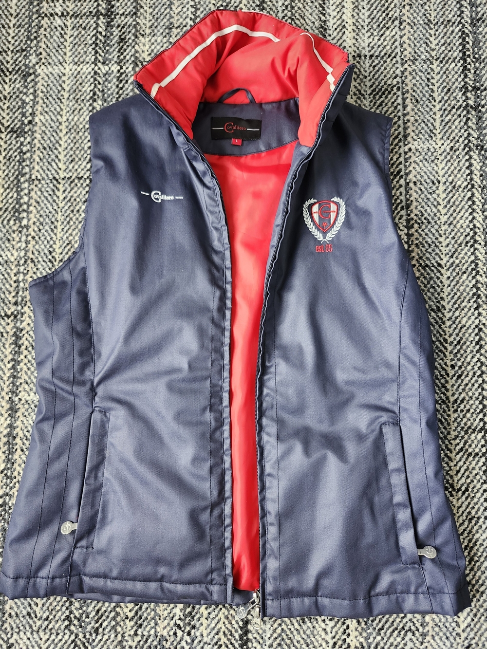Covalliero Navy Blue & Red Full-Zip Equestrian Puffer Vest - Size L